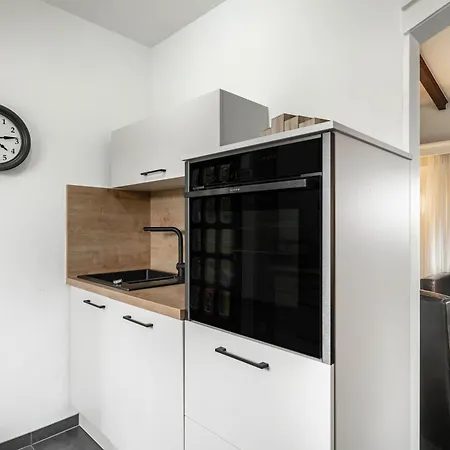 Apartment Schanze 20 *